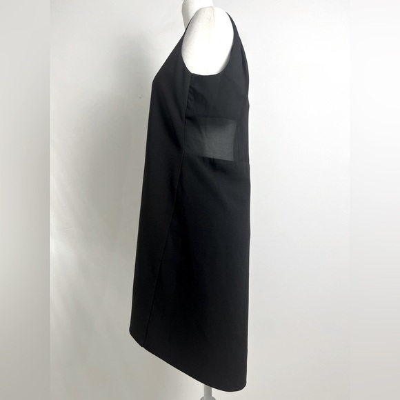 Aijek Black Minimalist Sheer Panel Sleeveless Hi-Lo Hem Knee Length Shift Dress - Picture 3 of 13